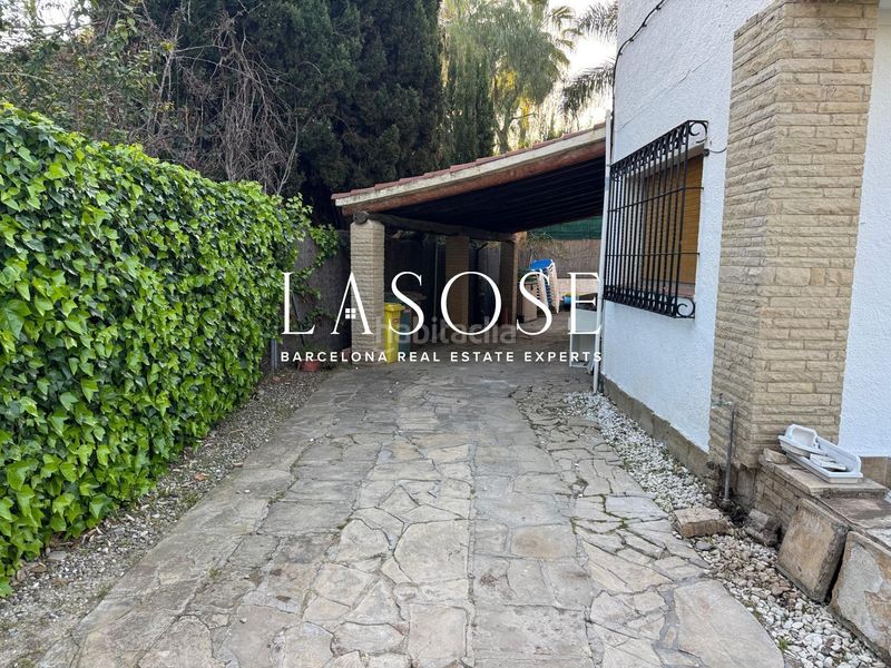 Foto 59378b76-6f06-45fc-943b-f9fa41fc2f5e. Casa amb calefacció piscina a Can Girona - Terramar - Vinyet Sitges