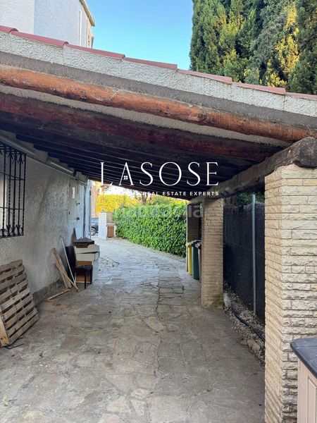 Foto 712586af-a6d3-419f-95d4-1cd36b5a6b04. Casa amb calefacció piscina a Can Girona - Terramar - Vinyet Sitges