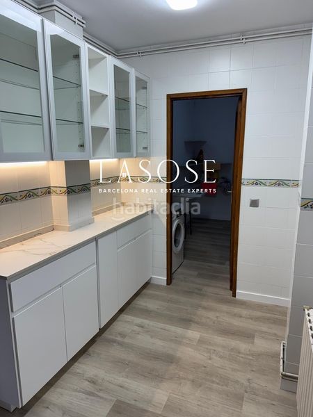 Foto b0ced504-6a38-4f16-9bfe-bc58966e8e9a. Casa amb calefacció piscina a Can Girona - Terramar - Vinyet Sitges