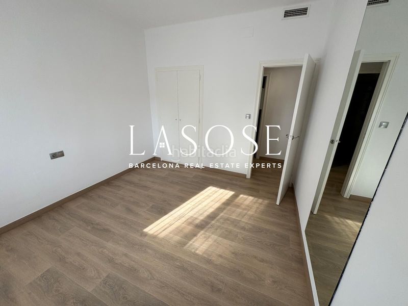 Foto bbb0b110-b298-4293-b9a9-77bb895fe754. Casa amb calefacció piscina a Can Girona - Terramar - Vinyet Sitges