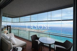 Lloguer Pis  Passeig de garcía fària. Espectacular loft con vistas en alquiler en diagonal mar