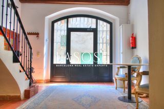Casa in Casc Antic - Nou Cambrils. Exclusiva casa de piedra con licencia turística en el corazón hi