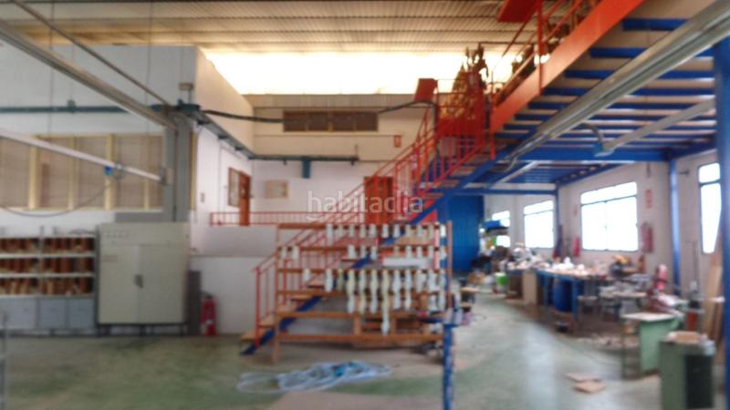 Foto be6beac3-8212-4efa-b60a-9313be9eec67. Fabrikhalle in Campo Alto-Club de Campo Elda