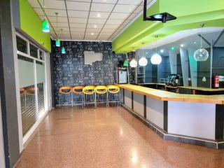 Local Comercial en Plaza de Toros-Avenida Chap-Trinquete. Alquiler!!!