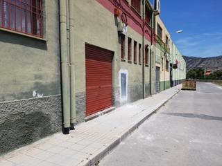Lloguer Nau industrial a San Crispín-Huerta Nueva-Estación. Nave en venta y alquiler