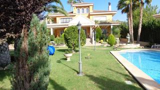 Xalet a Petrer. Chalet de lujo!!!