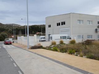 Terreny residencial a Campo Alto-Club de Campo. Solar industrial