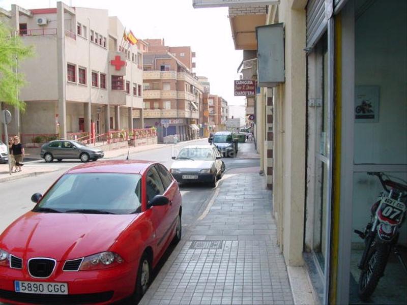 Foto f6fe8a27-e592-4e43-9154-c4b2ac211e39. Local comercial ocasión en Las Trescientas-San Francisco-Ciudad Vergel Elda