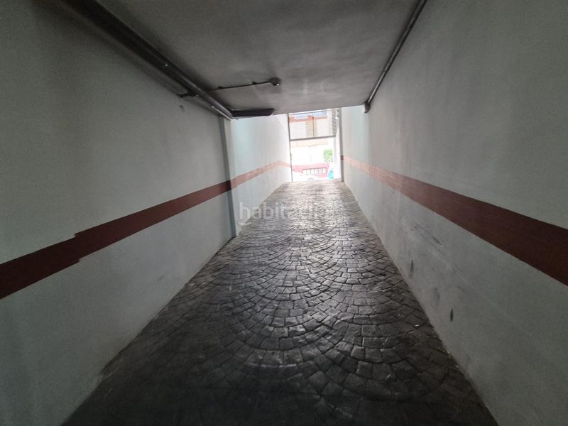 Foto 00c6300e-ab53-4a25-94f4-a2d34add205f. Aparcament cotxe a Fraternidad Elda