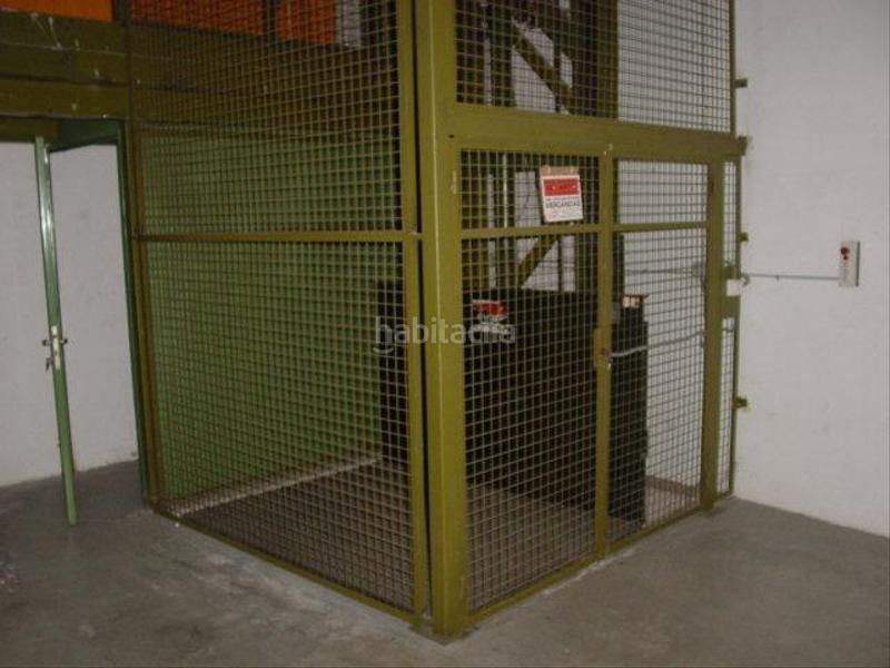 Foto 0bfaf062-c110-4dda-a1d0-2e044877baa3. Location bâtiment à usage industriel dans San Crispín-Huerta Nueva-Estación Elda