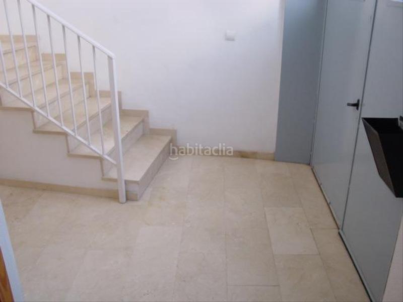 Foto 7a89c71e-9f4a-4f23-b5f3-64304b241a98. Location bâtiment à usage industriel dans San Crispín-Huerta Nueva-Estación Elda