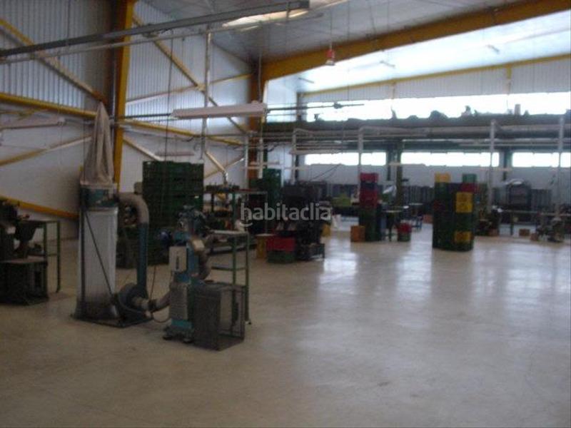 Foto d62fc7f5-de77-479d-8b13-b073d059ac3c. Location bâtiment à usage industriel dans San Crispín-Huerta Nueva-Estación Elda