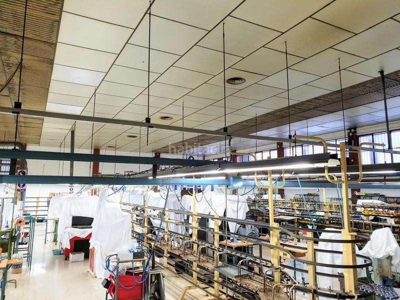 Foto 0b4097f0-3bd3-4db9-a6ef-e16ac9efa313. Fabrikhalle in Campo Alto-Club de Campo Elda