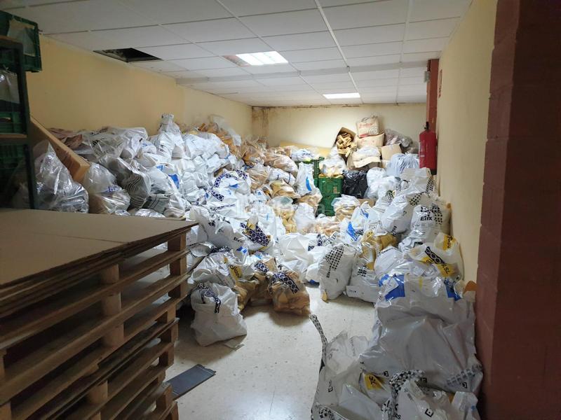 Foto 133f426e-96d7-471e-a5b2-681b8efb750f. Fabrikhalle in Campo Alto-Club de Campo Elda