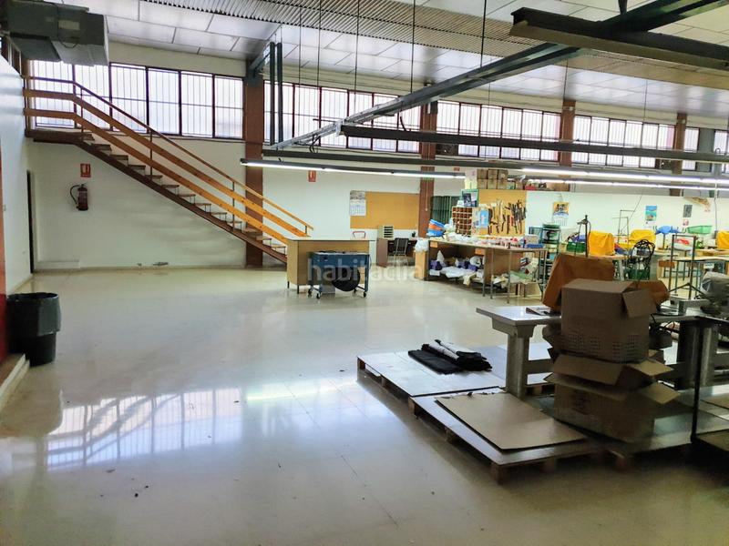 Foto 7b4a2906-5f48-42c2-8496-77888b2ec348. Fabrikhalle in Campo Alto-Club de Campo Elda