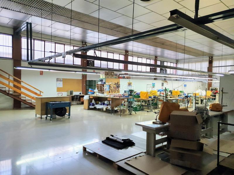 Foto 7c0c20b5-9f32-4915-83e5-d24aad5abe80. Fabrikhalle in Campo Alto-Club de Campo Elda