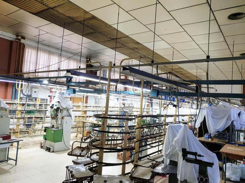 Foto aaa70aa0-637e-4968-ae2e-a04adc8fcf73. Fabrikhalle in Campo Alto-Club de Campo Elda