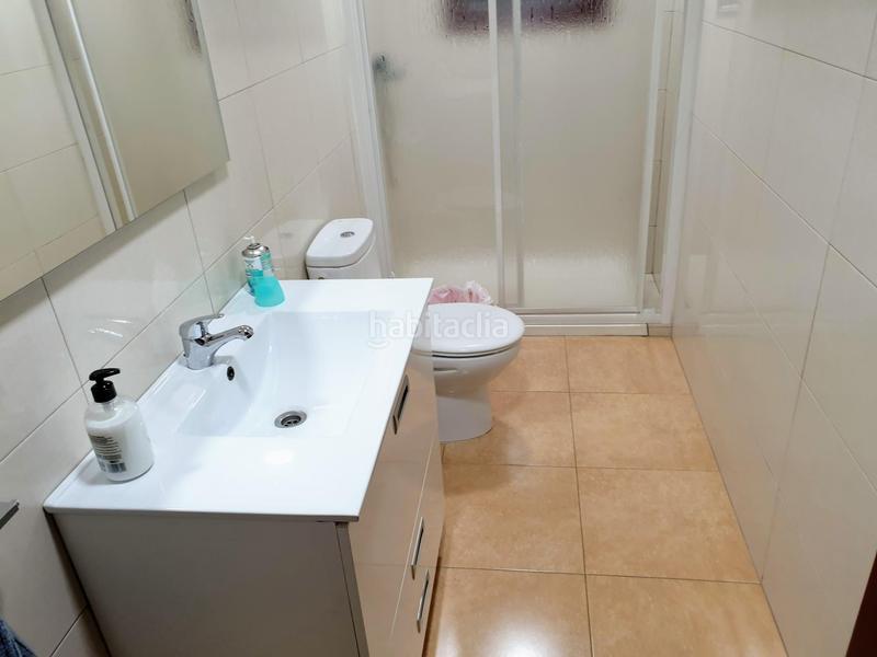 Foto b001b6bc-33a8-4454-b82e-930805dfcd2f. Fabrikhalle in Campo Alto-Club de Campo Elda