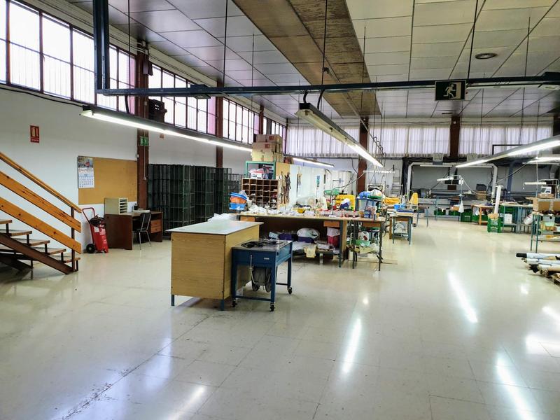 Foto b14a5b70-3e86-4c69-8137-82ed7ae57bc9. Fabrikhalle in Campo Alto-Club de Campo Elda