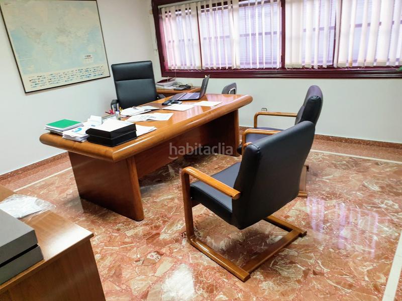 Foto b491e78d-67f9-4f21-8de4-545f8051902c. Fabrikhalle in Campo Alto-Club de Campo Elda