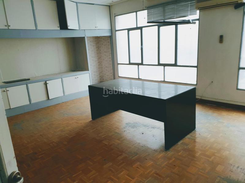 Foto 0c95fb9c-5f6f-4932-a60b-5b760f18f7bc. Capannone industriale in Fraternidad Elda