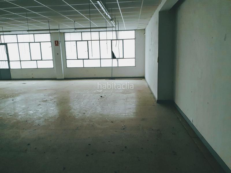 Foto dd865bc2-b6b2-4e89-9451-468407dd0fff. Capannone industriale in Fraternidad Elda