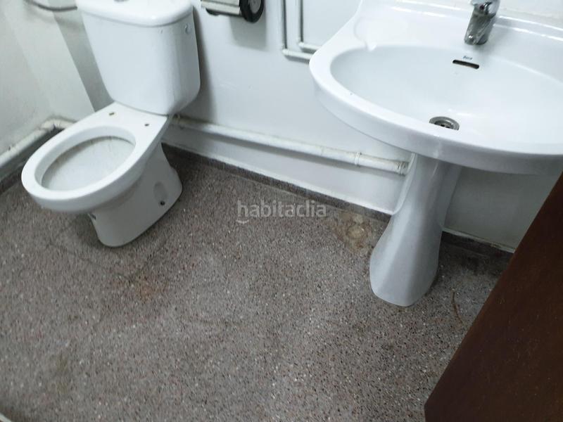 Foto 3ce307a2-ed7a-4545-a1d4-23a9d2eaf972. Business premise in Sax