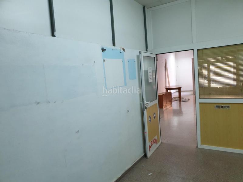 Foto 44001fc7-de8d-47f3-b4d4-e7585e60a2db. Business premise in Sax