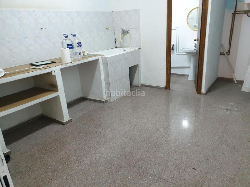 Foto 4b4d86a7-2bf1-43b1-babb-01425186e51d. Business premise in Sax