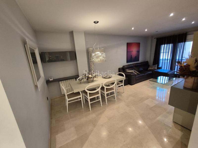 Foto 8eedf24a-087b-4e57-9ae9-a88e3f30f705. Attico con parcheggio in Plaza Castelar - Mercado Central Elda