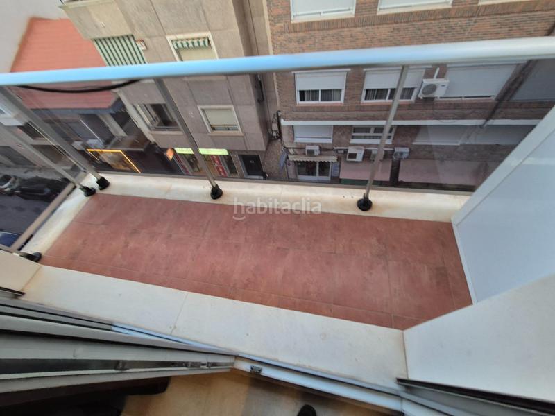 Foto 98b28a83-c42f-4549-a95f-98d1eb01e0fc. Attico con parcheggio in Plaza Castelar - Mercado Central Elda