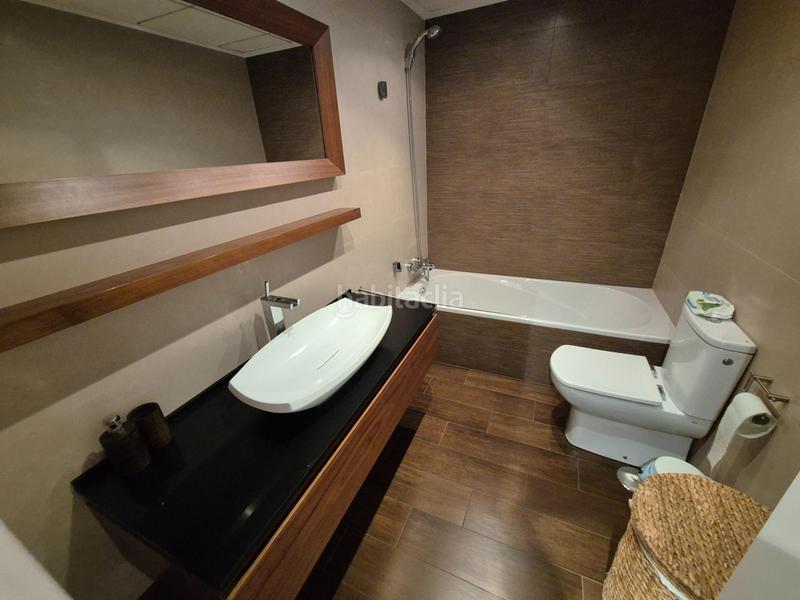 Foto c2a08a38-0f68-4ac0-9b9b-e07f48a75e23. Attico con parcheggio in Plaza Castelar - Mercado Central Elda