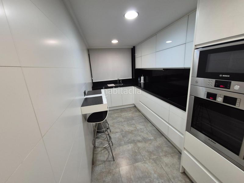 Foto da70ea25-c86a-41e9-94bb-fd095548898d. Attico con parcheggio in Plaza Castelar - Mercado Central Elda