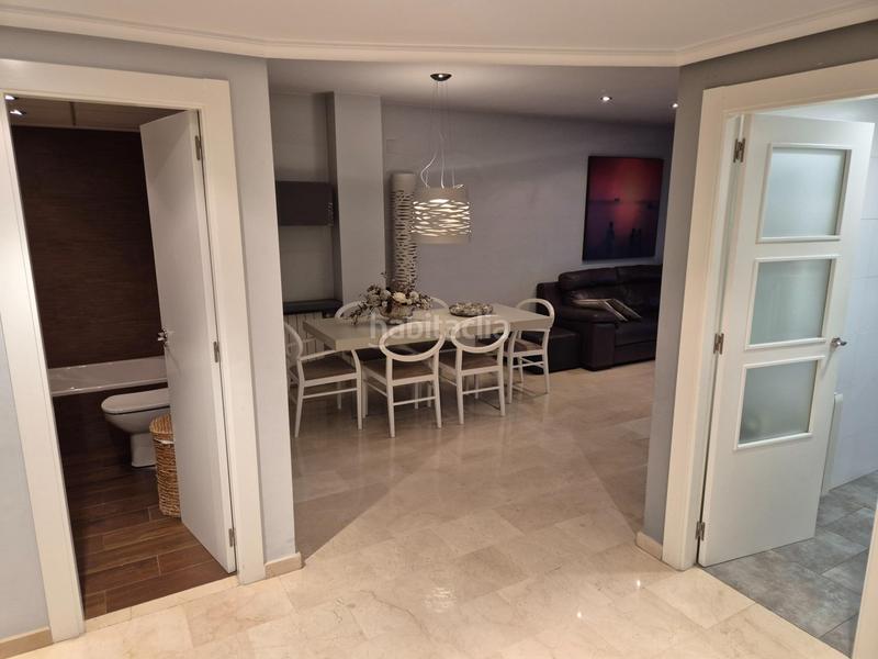 Foto f1bdd7f3-d02d-420b-9cd8-9beb8db68fe4. Attico con parcheggio in Plaza Castelar - Mercado Central Elda