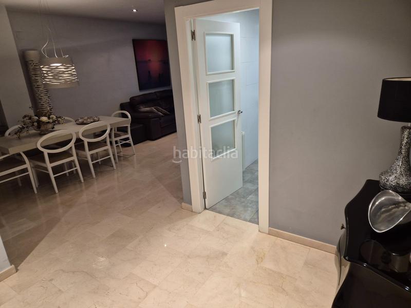 Foto f6b422fb-e0d0-4fde-b5e0-9ab26c0c7411. Attico con parcheggio in Plaza Castelar - Mercado Central Elda