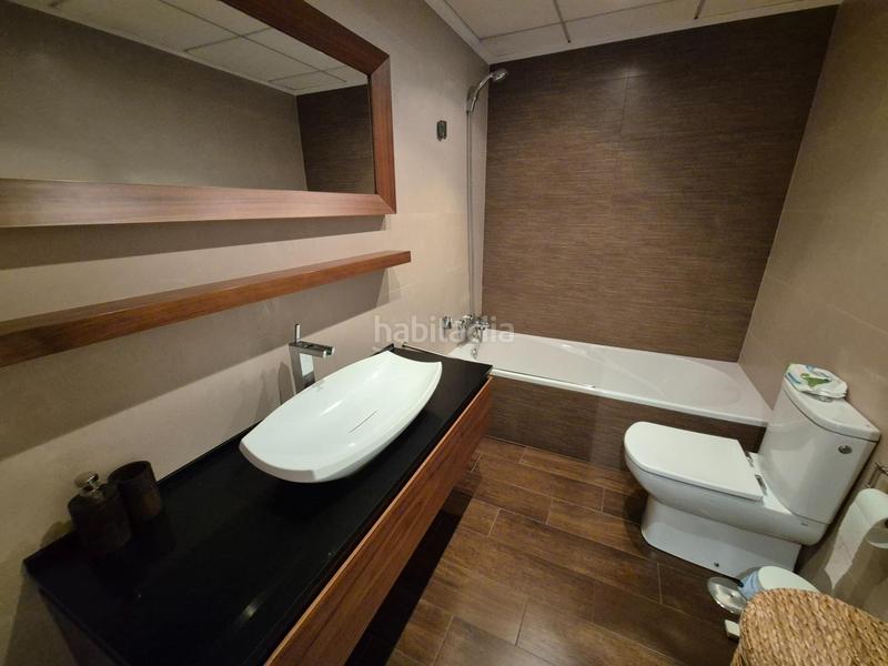 Foto fe1e891e-dfe2-49c3-937b-421debbc6a94. Attico con parcheggio in Plaza Castelar - Mercado Central Elda