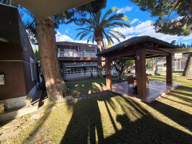 Foto 8af61265-5055-40bc-9159-71aaaf502803. Chalet  a la venta en Campo Alto-Club de Campo Elda