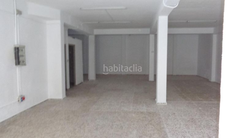 Foto dfadcf64-46f6-496b-aac4-4a82d187dacf. Local comercial a Plaza de Toros-Avenida Chapí-Trinquete Elda