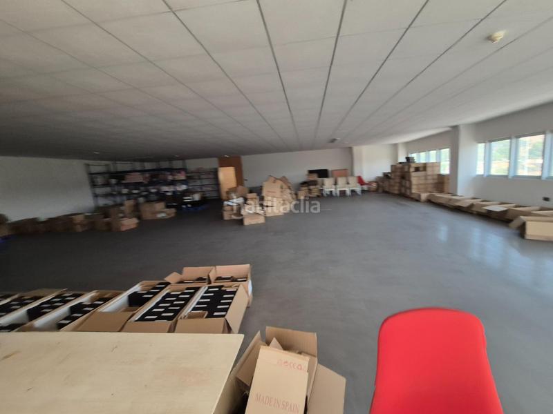 Foto 6fe7b1a1-4be4-4dd6-99c7-73dd65b080a1. Nave industrial se vende nave en Fraternidad Elda