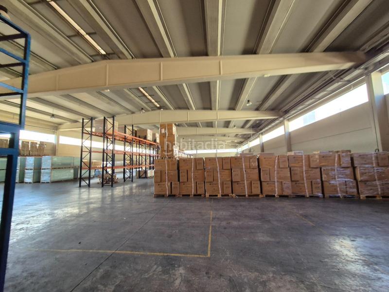 Foto 7723b6bc-db11-4346-bbeb-6f5cd76420c3. Nave industrial se vende nave en Fraternidad Elda