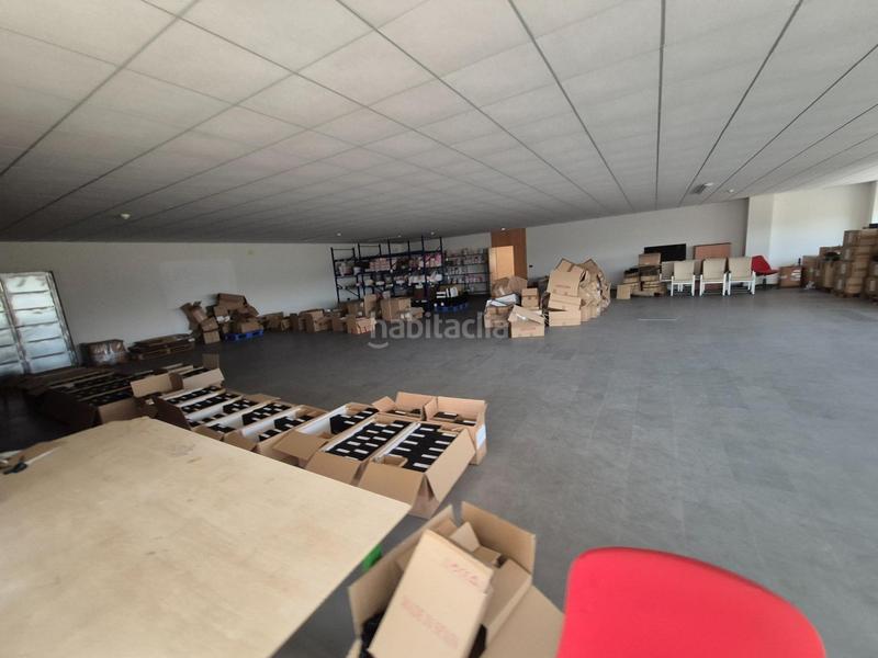 Foto c680d93f-8a7b-404c-933b-419ba6a24f47. Nave industrial se vende nave en Fraternidad Elda