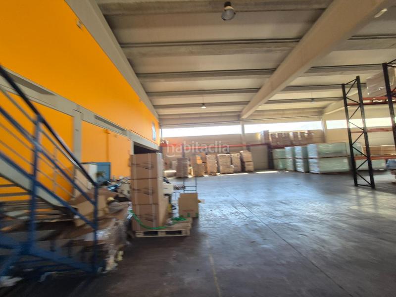 Foto f7aad5b8-13a9-4de3-8048-abb94513a690. Nave industrial se vende nave en Fraternidad Elda