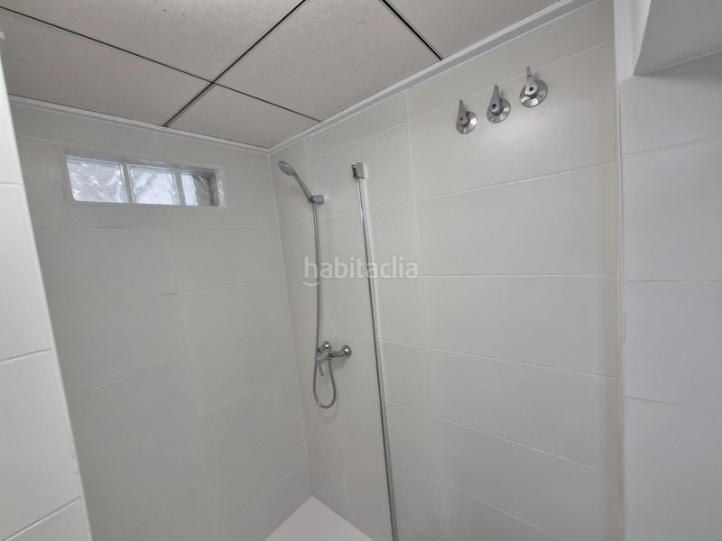 Foto 0750ebbe-b08e-4fa4-8c10-70d05d904fc0. Rent flat in Las Trescientas-San Francisco-Ciudad Vergel Elda