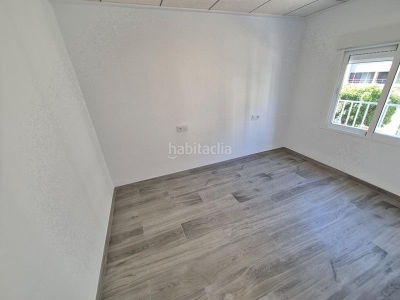 Foto 2c47e114-cd67-4ad6-bf31-b5d63a3217f7. Rent flat in Las Trescientas-San Francisco-Ciudad Vergel Elda