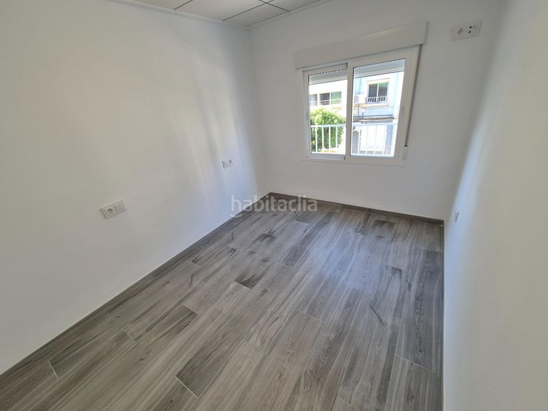 Foto 7a30782c-e9a6-4136-a512-8223dc090a6a. Rent flat in Las Trescientas-San Francisco-Ciudad Vergel Elda