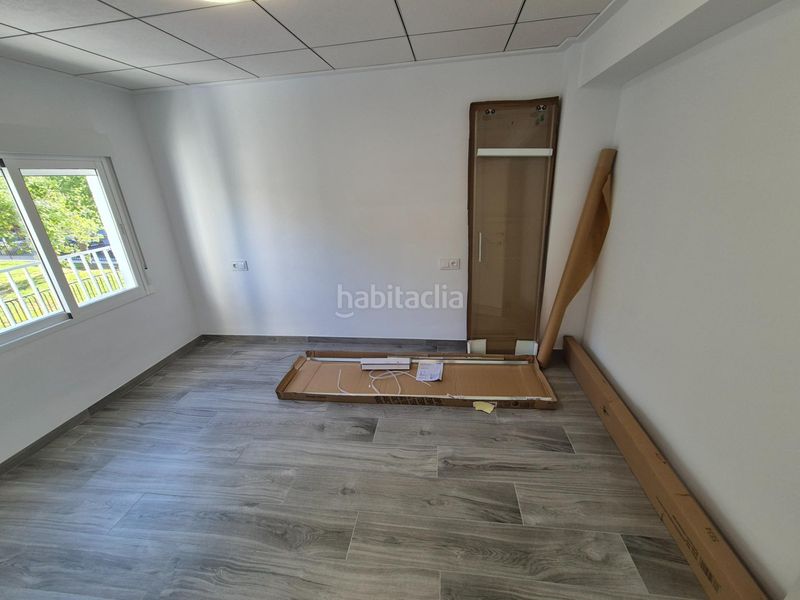 Foto c8536395-f992-4b83-9b76-446e9be1cd0b. Rent flat in Las Trescientas-San Francisco-Ciudad Vergel Elda