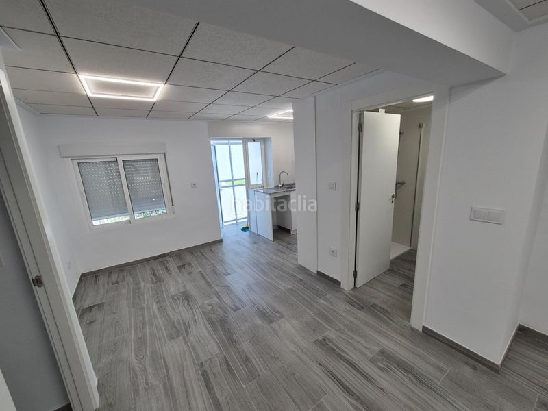 Foto fc272aab-1a03-4f5b-83bd-3dcf47864af8. Rent flat in Las Trescientas-San Francisco-Ciudad Vergel Elda