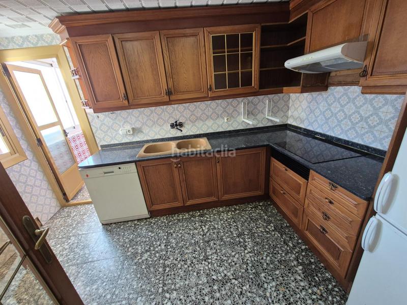 Foto e9329447-7567-46a8-9abe-bf87c97f56dc. Piso  en venta en Plaza Castelar - Mercado Central Elda