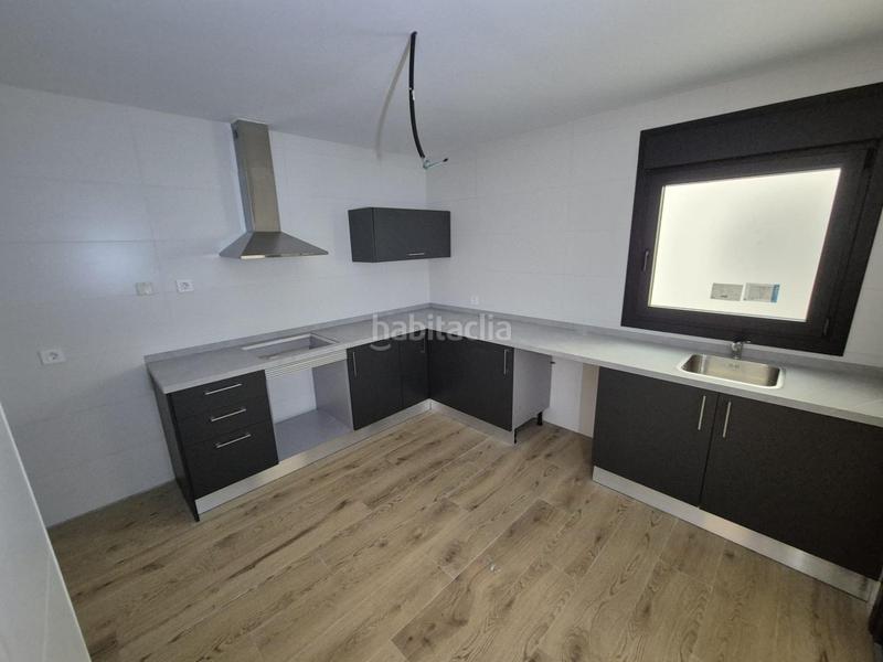 Foto 127a2819-7e4f-49e1-92fa-9050c20059a9. Location appartement avec parking dans San Crispín-Huerta Nueva-Estación Elda