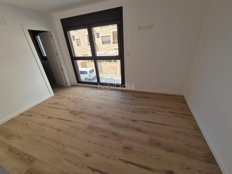 Foto a3444260-230b-4325-be08-8bd372dbc268. Location appartement avec parking dans San Crispín-Huerta Nueva-Estación Elda